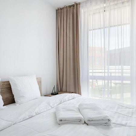 Mlambert - Aparthotel Varşova Dış mekan fotoğraf